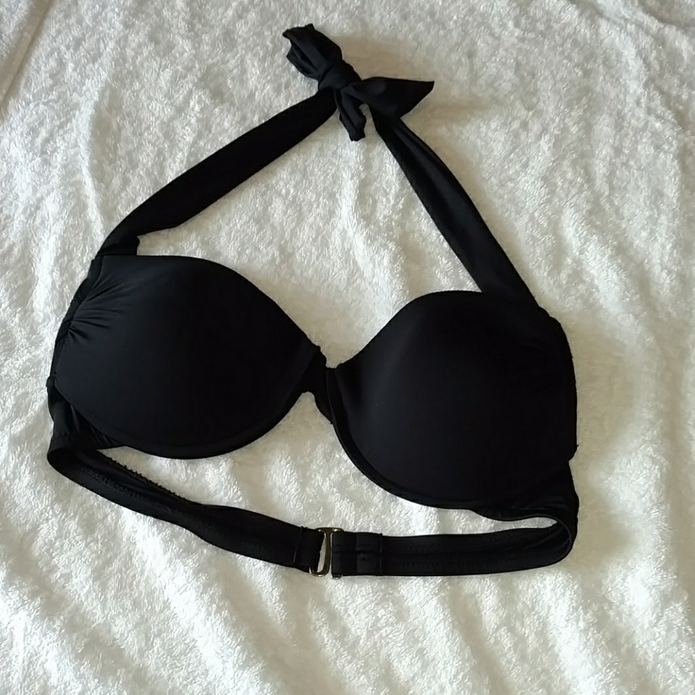 Black bikini top